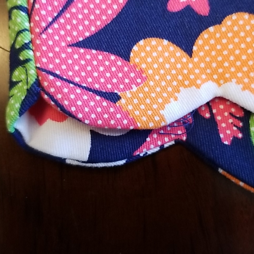 Girls Button Shorts - Picture 2 of 5